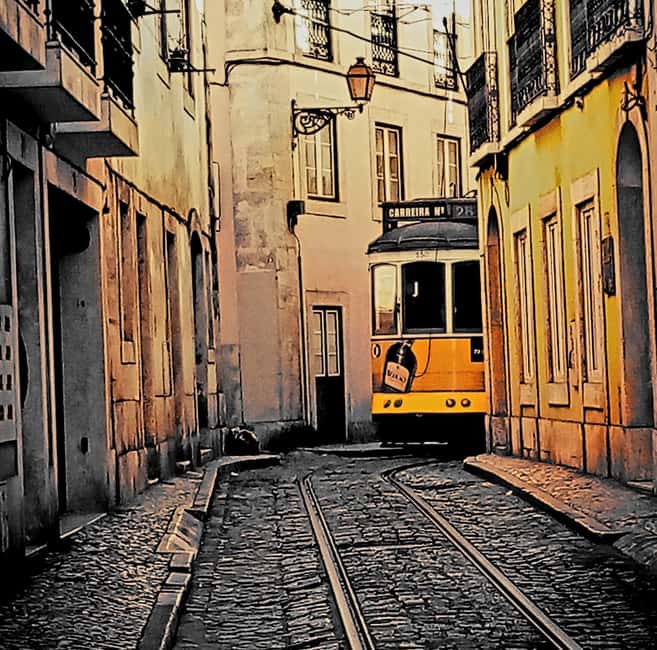 Lisbon: Guided Tour with Local Guide - Discovering Lisbon’s Neighborhoods and Their Unique Charm