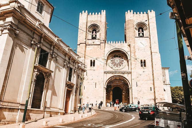 Lisbon Half Day Tour in Premium Vehicle - Customizable Panoramic Passes at Key Neighborhoods