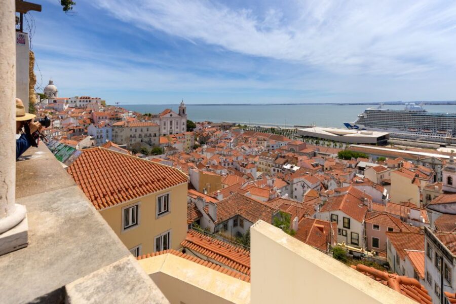 Lisbon: History, Stories and Lifestyle Walking Tour - From the Old Town to the Castle District