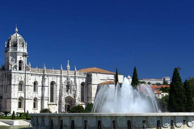Lisbon in One Day Historic Small-Group Tour - Exploring Lisbon’s Old Neighborhoods