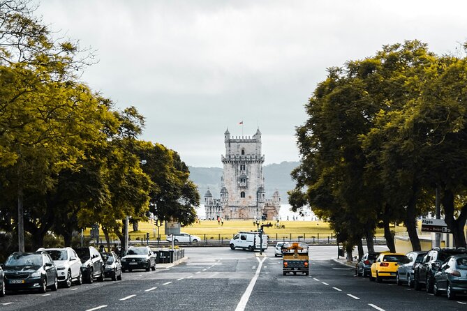 Lisbon: Must see the best place in lisbon city - Starting the Day at Cristo Rei for Spectacular Views