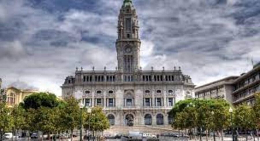 Lisbon, Nazare and Obidos private day trip from Porto - Visiting Lisbon’s Famous Monuments and Museums