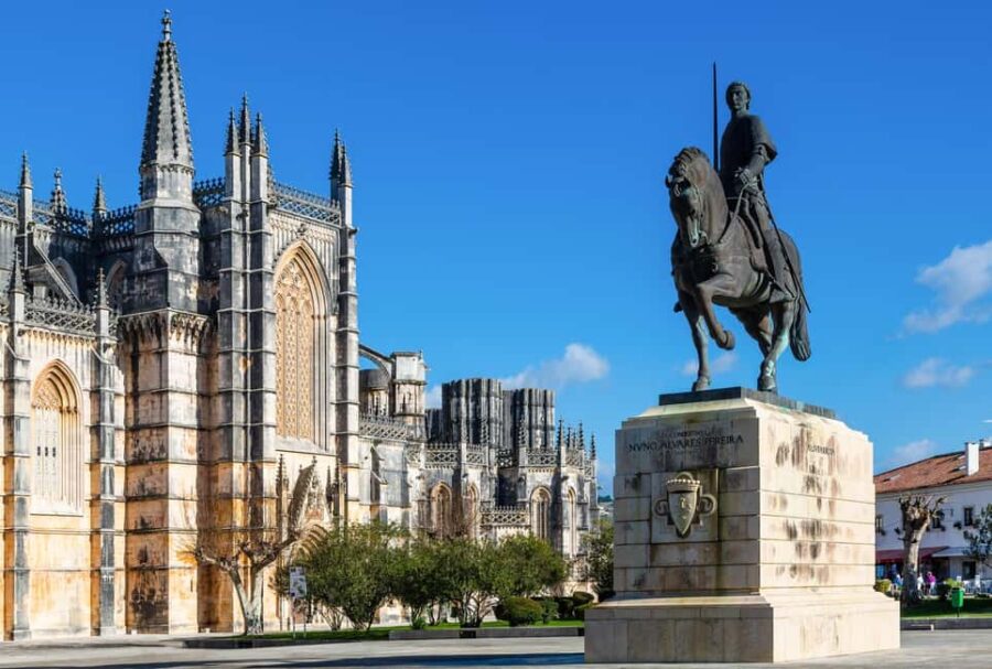 Lisbon: Óbidos, Nazaré, Batalha and Fátima - Exploring Óbidos: Portugal’s Living Medieval Village