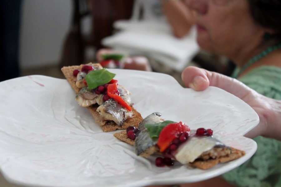 Lisbon: Portuguese Petiscos Tasting Tour by E-Bike - Discovering Lisbons Petiscos Culture on Two Wheels