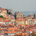 Lisbon Private Driver and Customizable Tour - From the Old Town to the Castle District