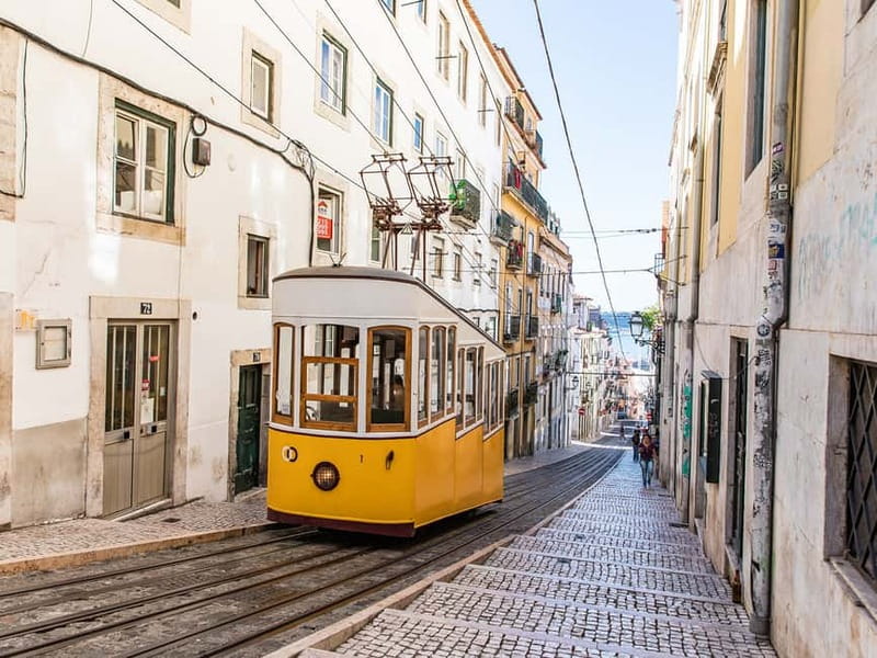 Lisbon: Private Guided Tour by Electric Tuk Tuk - From the Old Town to the Hillside Views