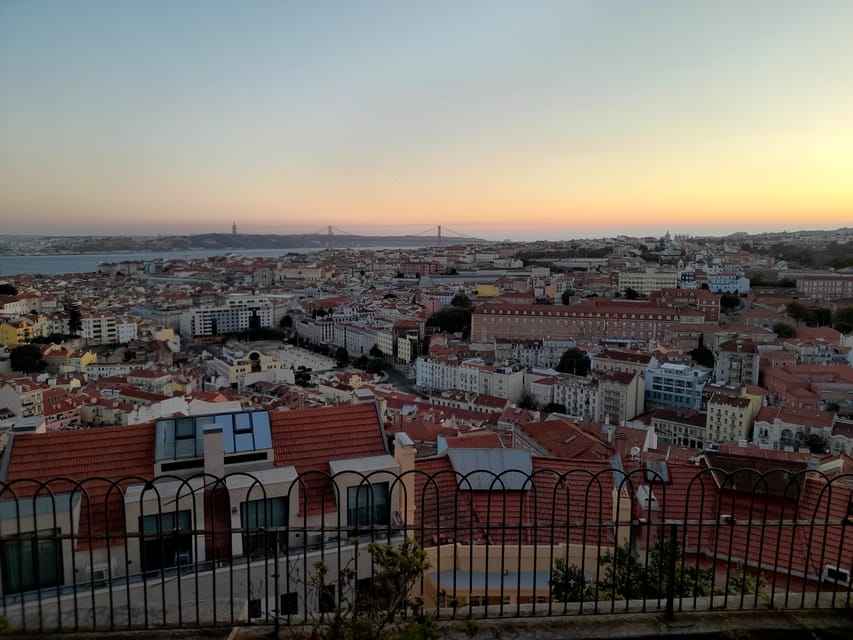 Lisbon: Private Highlights Tuk-Tuk Tour with Tapas and Wine - A Personal Guide Leads You Through Lisbon’s Historic Old Town