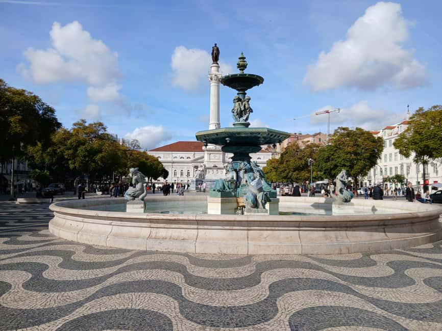 Lisbon: Private Rainy Day Sightseeing Tour by Car - Starting Point and Tour Duration