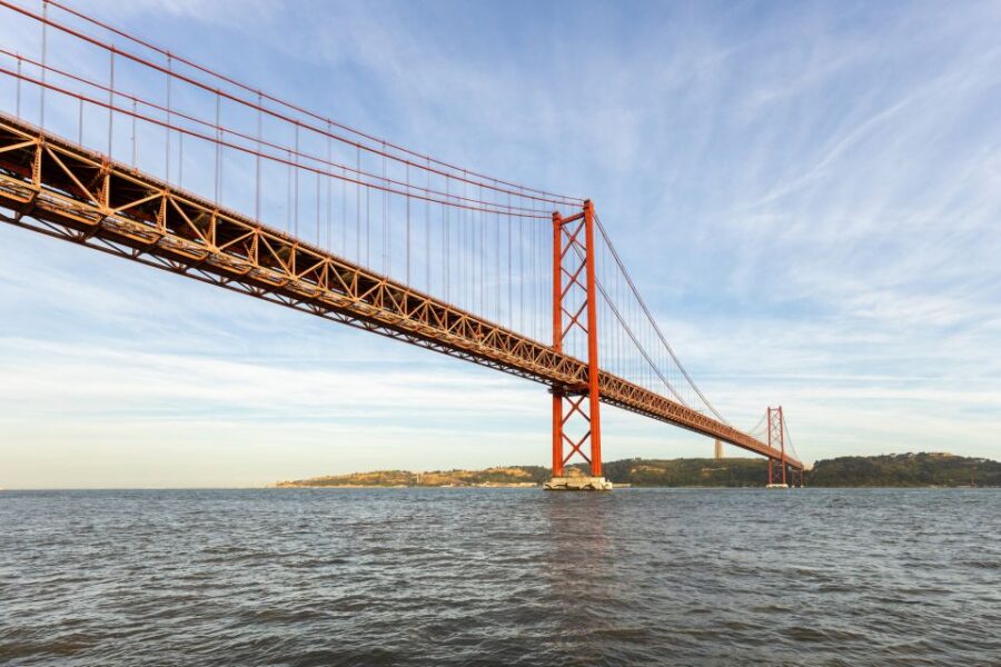 Lisbon: Sailing Tour on the Tagus River - Starting Point at Doca do Bom Sucesso