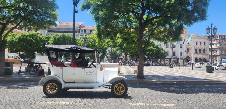 Lisbon: Scenic Tuk Tuk Tour With Flexible Duration - Visiting Lisbon’s Age of Discoveries Landmarks in Belém