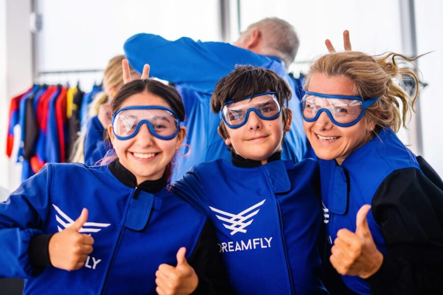 Lisbon/Sintra: Indoor Skydiving Experience - What the Flight Experience Includes