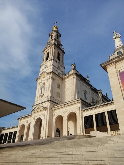 Lisbon to Fátima, Nazaré, and Óbidos, Full-Day Private Tour - Exploring the Sanctuary of Fátima: Portugal’s Most Famous Pilgrimage Site