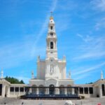 Lisbon: Tour Fátima, Batalha, Alcobaça, Nazaré and Óbidos - The Gothic Grandeur of Batalha Monastery