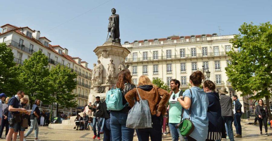 Lisbon: Walking Tour in the Center (Max 12 Participants) - Starting Point at Rossio Square for an Accessible First Glimpse