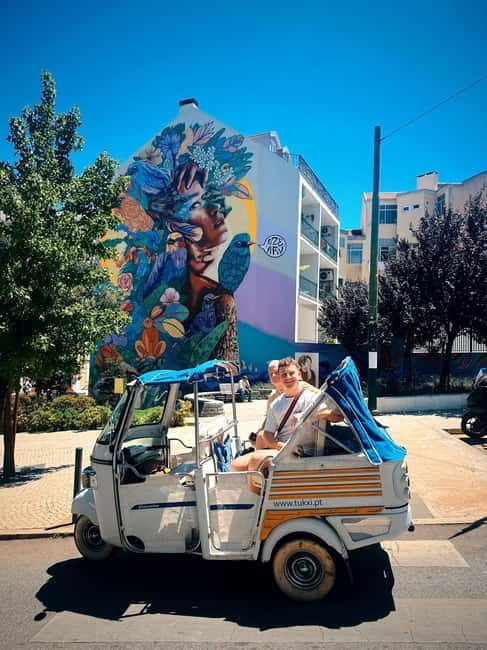 Lisbon with Tukxi: Historical Secrets by Tuk-Tuk - Exploring Alfama and Mouraria Neighborhoods