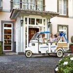 Lisbon's historic old town in a tuk-tuk in German - From the Alfama District to the Mouraria Streets