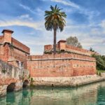 Livorno: Highlights & Wine Delights - Visiting Livorno’s Iconic Landmarks