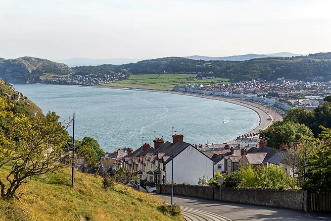 Llandudno Gateway: Snowdonia, Castles & Portmeirion Day Tour - Exploring Conwy Castle’s Medieval Fortifications