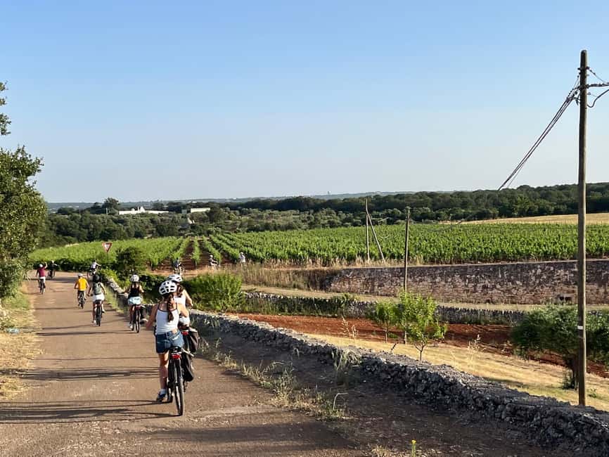 Locorotondo: E-Bike Tour to Alberobello with Ice Cream - Behind the Walls of Locorotondo and Alberobello