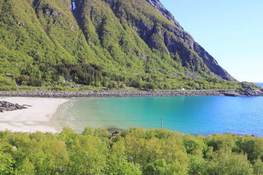 Lofoten Highlights Photo Tour - Henningsvær & Haukland - Tordvalhalsen: A Scenic Overlook of Lofoten’s Rugged Coastline