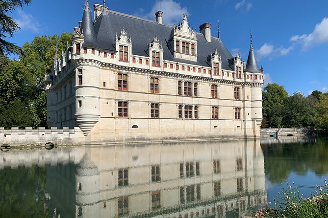 Loire Valley Day from Amboise : Azay le Rideau, Villandry, Winery - Free Time in Amboise for Lunch and Local Strolls