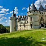 Loire Valley, France Tour: A Royal Gallop Through Time - Connecting with Your Horse: Grooming and Saddling