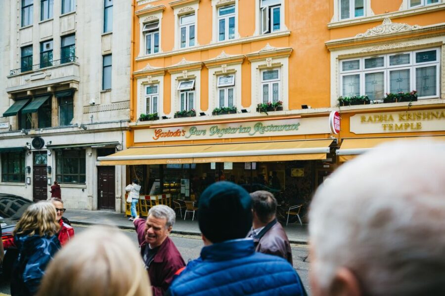 London: Beatles and Abbey Road Tour with Richard Porter - Meet Richard at Tottenham Court Road Station for an Insider Tour