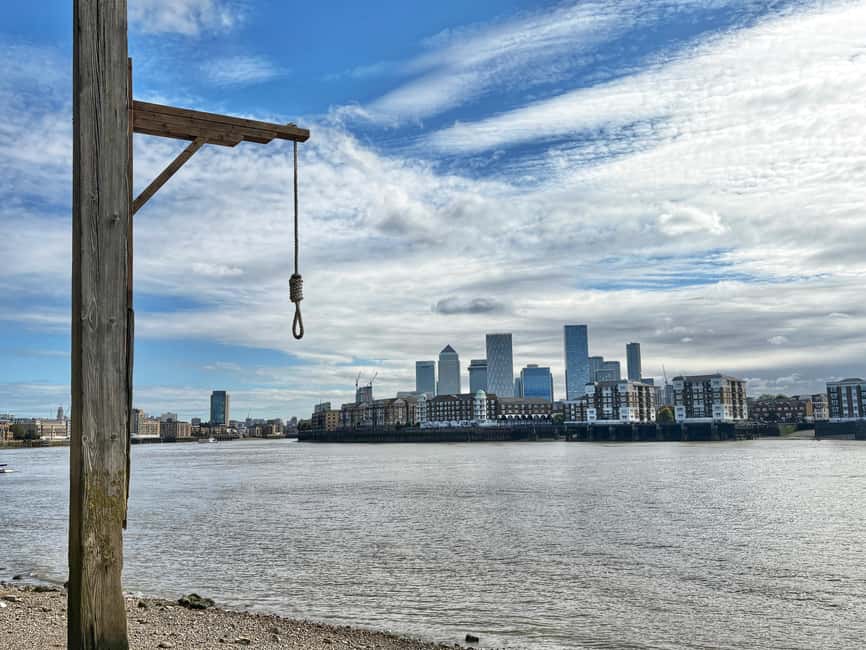 London: Bloody Thames, Pirates, and Execution Dock Tour - Walking in the Footsteps of Pirates and Smugglers