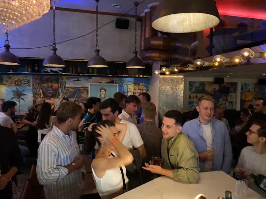 London Calling PUB CRAWL -The Shots: Pints-Pubs & Good Times - What’s Included in the Experience