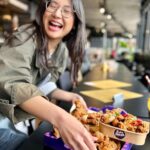 London Camden Market Walking Food Tour With Secret Food Tours - Visiting the Musical Roots at Good Mixer Pub