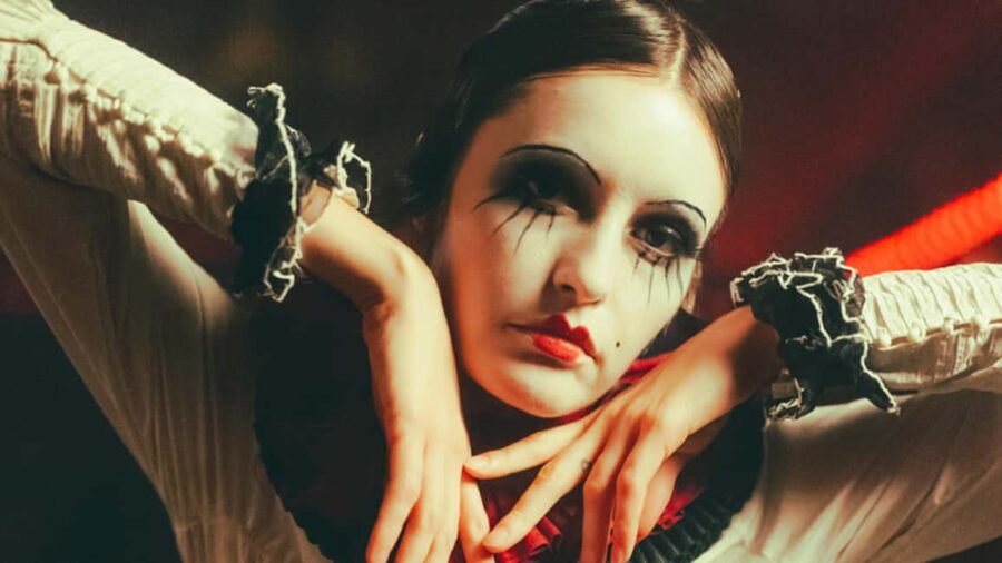 London: CHAT NOIR! Cabaret Experience with 3-Course Meal - Stepping into the World of 1896 Paris at Le Chat Noir