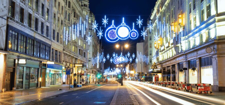 London: Christmas Lights Self Guided Walking Tour - Starting Point on Londons Strand Street