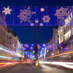 London Christmas Lights Tour by Vintage Bus Open Top - Guides and Commentary: Humor and Knowledge Combine