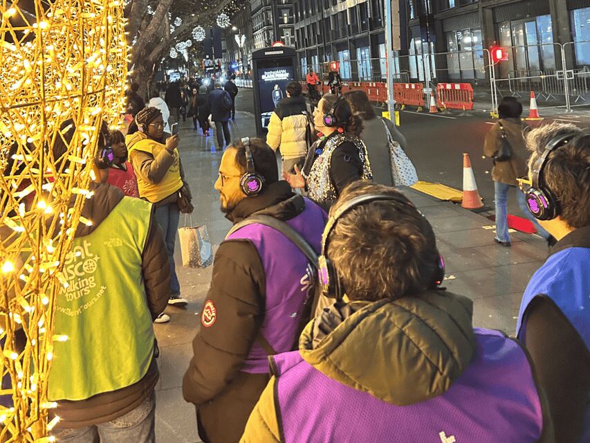 London: Christmas Lights Tour - With Christmas Music - The Unique Silent Disco Format and Its Appeal