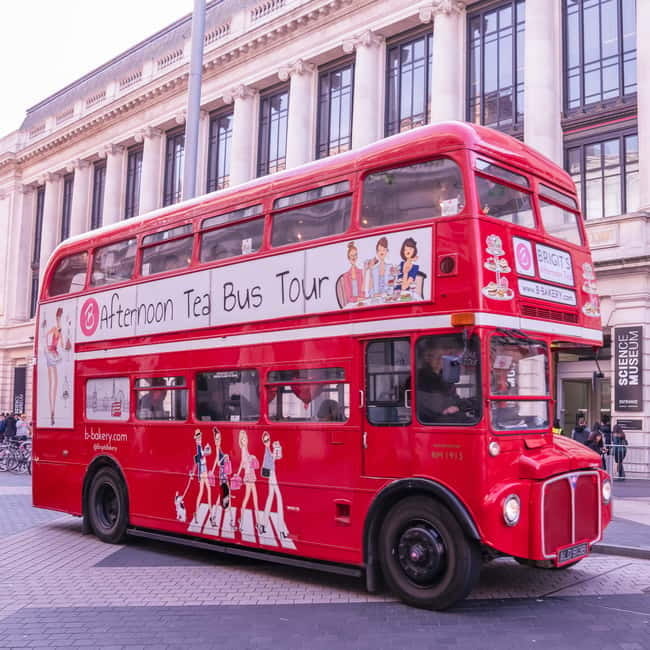 London: Classic Afternoon Tea Bus Tour - The Meeting Point and Check-In Process at Victoria Coach Station