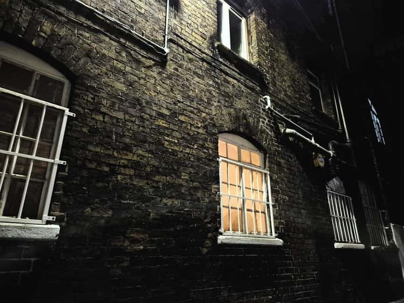 London: Dr Blood's Immersive Jack the Ripper Walking Tour - Deep Dive into All 6 Murders