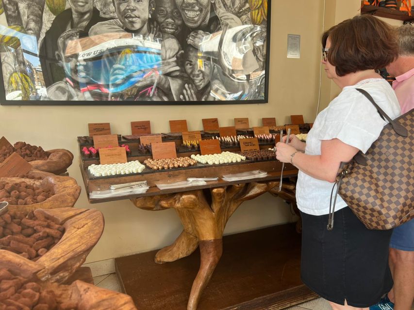 London: East End Walking Food Tour with Tastings - Exploring Shoreditchs Creative Streets