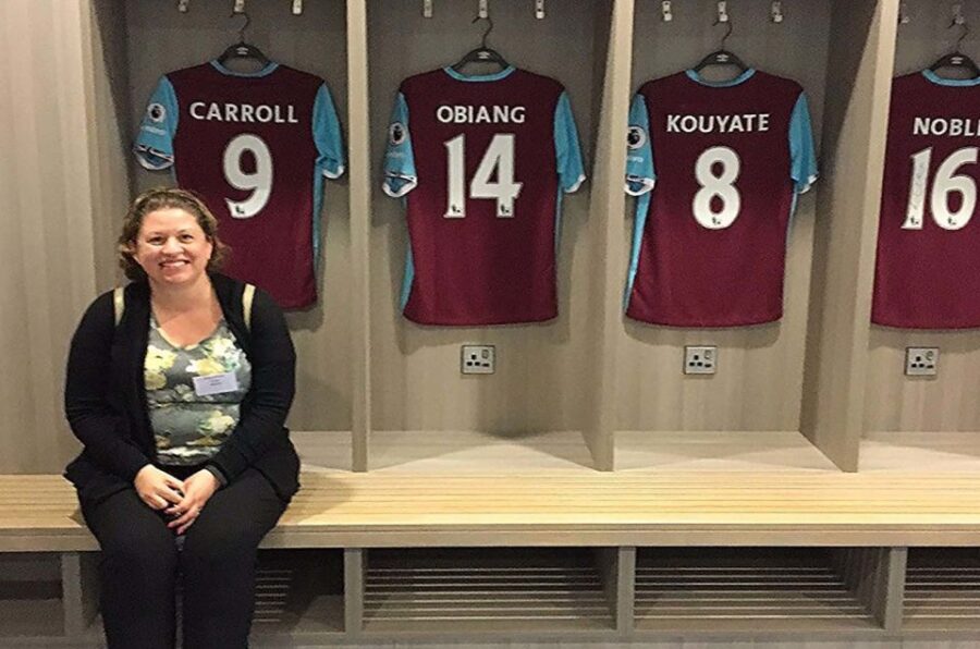 London Football and Stadiums Taxi Tour - The Unique Glass-Roof Taxi Experience in London