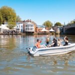 London: GoBoat Rental in Kingston upon Thames - Starting Point in Kingston: The Perfect Launch Spot