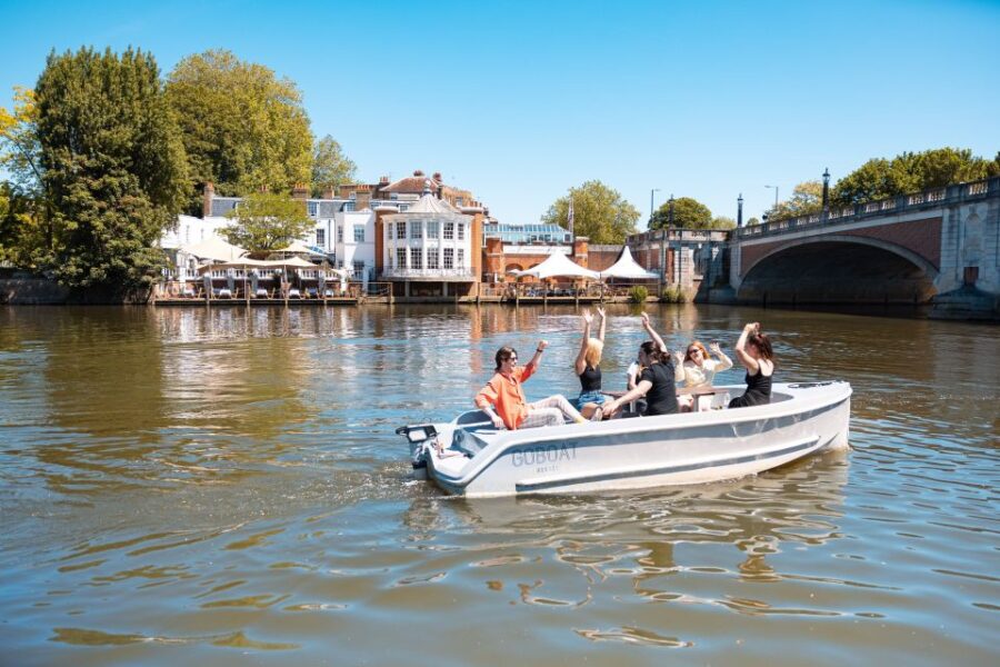 London: GoBoat Rental in Kingston upon Thames - Starting Point in Kingston: The Perfect Launch Spot