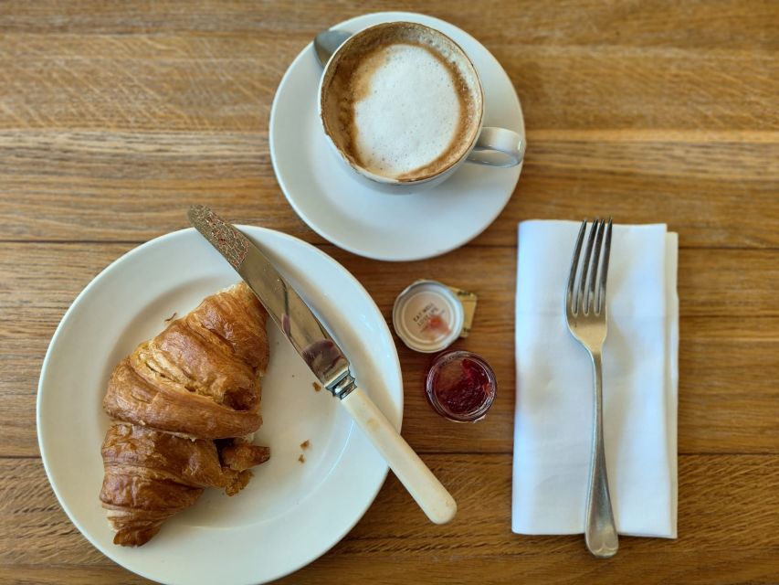 London: Guided Westminster Abbey Tour and Refreshments - Exploring Westminster Abbey’s Historic Highlights