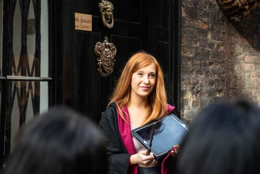 London: Harry Potter Filming Locations Guided Walking Tour - Starting at King’s Cross Station with Platform 9¾