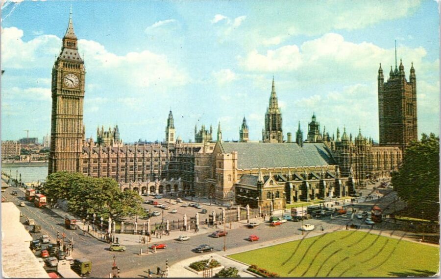 London Highlights Group Tour on Spanish - Iconic Landmarks in Westminster City