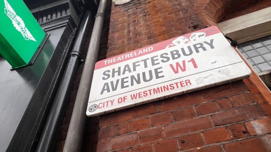 London: Iconic Theatres Walking Tour - How the Tour Unfolds at London’s Top Theatres