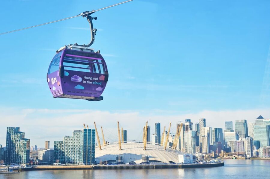 London: IFS Cloud Cable Car - The Route Across the Thames