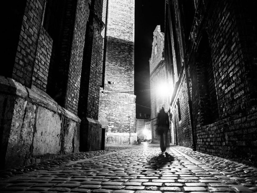 London: Jack the Ripper Small Group Tour - Unparalleled Historical Research and Accurate Storytelling