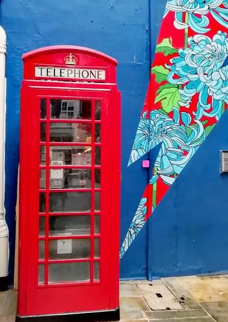 London: 'London Rocks!' Private Music Walking Tour in Soho - Starting Point Outside M&S Simply Food Near Green Park
