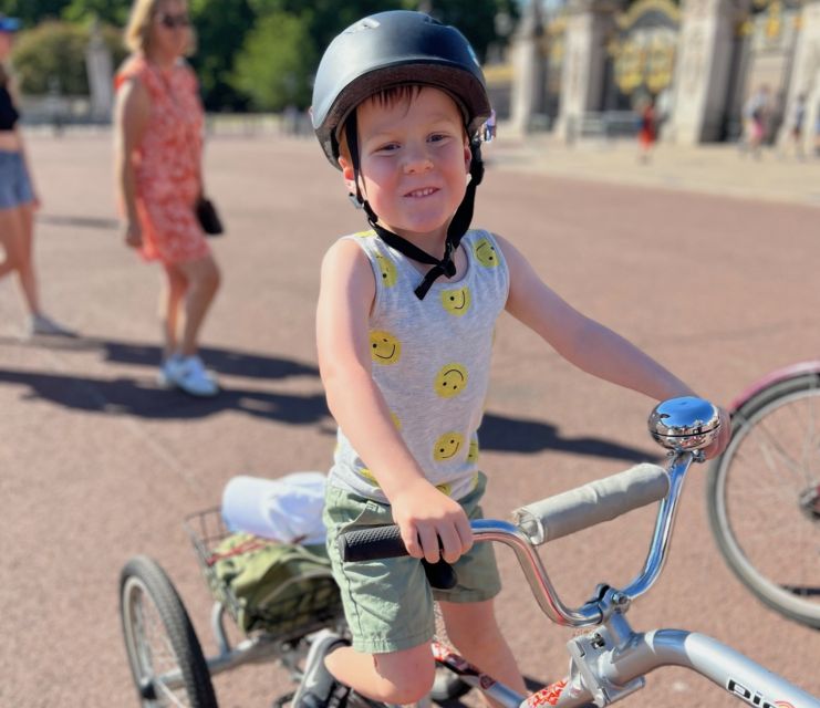London: Private Family Guided Bike Tour with Childseats - Starting Point at 189 Hercules Road, London
