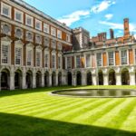 London: Royal Hampton Court Guided Tour with Afternoon Tea - Exploring the History of Cardinal Wolsey’s Creation