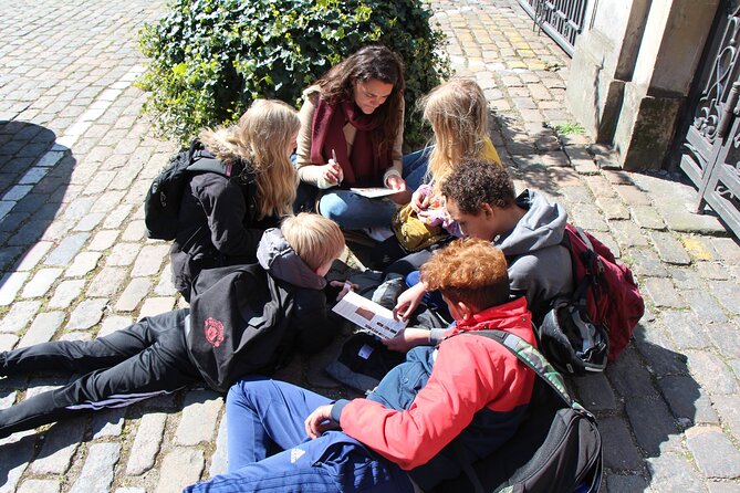 London Self-Guided Murder Mystery Tour by Buckingham Palace - The Route and Puzzles: Combining Sightseeing with Game Play